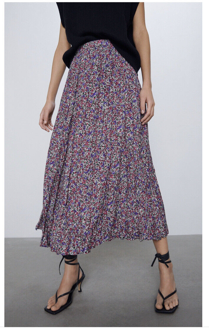 High-waist Pleated Midi Skirt