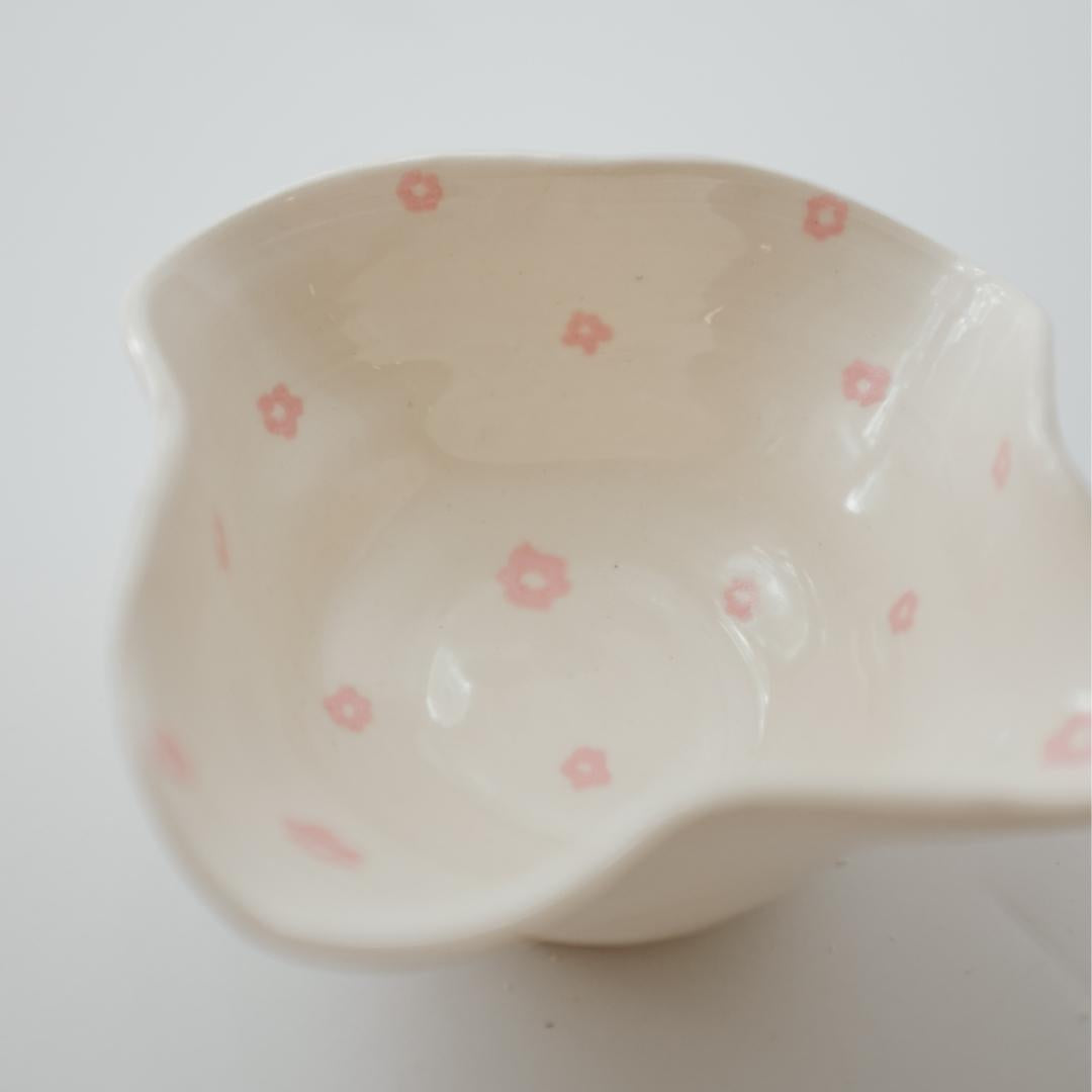 Daisy Pink Flower Bowl